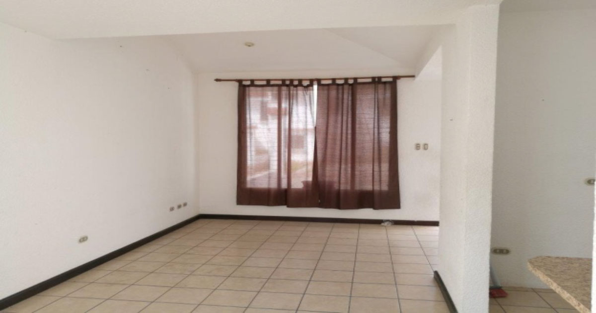 Venta de Casa o Casas, Terrenos, Propiedades, Apartamentos, Inmuebles en Guatemala, zona 11, zona 7, zona 2, zona 18, zona 16, Mixco, Carretera Al Salvador, Fraijanes, Santa Catarina Pinula, Antigua Guatemala, Villa Nueva, Villa Canales, San Miguel Petapa - Venta o Alquiler de Casas En Guatemala